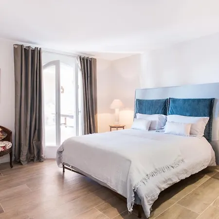 Bed & Breakfast Philae 5*