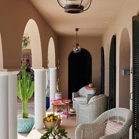 B&B Philae